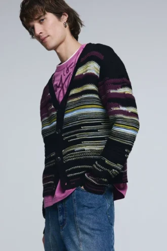 Gestreifter Strickpullover