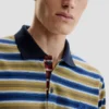 Gestreiftes Polo-Hemd Gestreiftes Polo-Hemd
