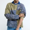Gestreiftes T-Shirt Gestreiftes T-Shirt