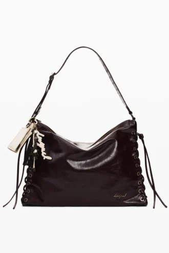 Große glänzende gewebte Tasche