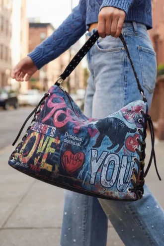 Große Graffiti-Tasche