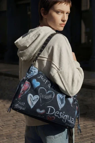 Große Graffiti-Tasche