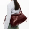 Große Tasche aus Kunstleder