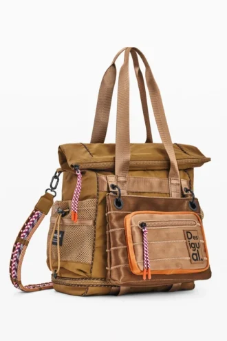 Großer brauner Rucksack