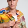 Hemden mit abstraktem Print Hemden mit abstraktem Print