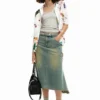 Hemden mit Blumen-Collage Hemden mit Blumen-Collage