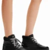 High-Top-Sneaker aus Kunstfell High-Top-Sneaker aus Kunstfell