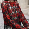 Häkel-Pullover mit Herzen Häkel-Pullover mit Herzen