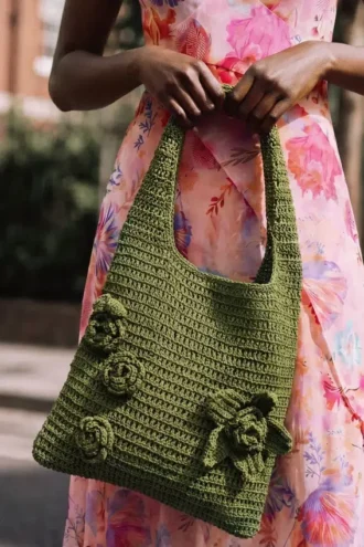 Häkel-Tasche mit Blumen