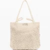 Häkel-Tasche mit Blumen Häkel-Tasche mit Blumen