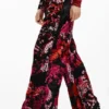 Hosen, entworfen von Christian Lacroix