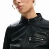 Jacke mit Stehkragen Jacke mit Stehkragen