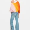 Jeans-Hose mit Blumen-Ziernähten