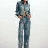 Jeans mit Blumenmuster