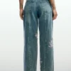 Jeans mit Blumenmuster