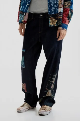 Jeans mit orientalischem Print