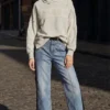Jeanshose aus zwei Materialien Jeanshose aus zwei Materialien