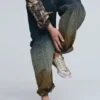 Jeanshose mit Farbverlauf