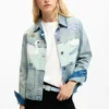 Jeansjacke mit Aufnähern