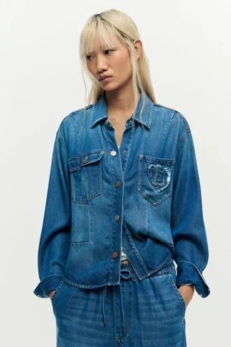 Jeansjacke mit Logo