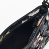 Kleine geflochtene Collage-Tasche