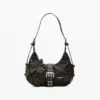Kleine Tasche mit Blumen-Applikationen