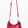 Kleine Tasche mit Blumen-Applikationen