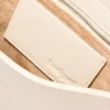 Kleine Tasche mit Nieten Kleine Tasche mit Nieten
