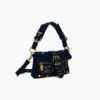 Kleine Tasche mit Schnalle Kleine Tasche mit Schnalle