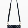 Kleine Tasche mit Schnalle Kleine Tasche mit Schnalle