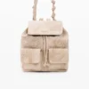 Kleiner bestickter Rucksack