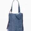 Kleiner Denim-Rucksack mit Herz Kleiner Denim-Rucksack mit Herz