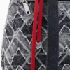 Kleiner Denim-Rucksack mit Zickzackmuster Kleiner Denim-Rucksack mit Zickzackmuster
