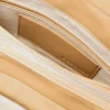Kleiner Raffia-Rucksack mit Anhängern Kleiner Raffia-Rucksack mit Anhängern