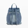 Kleiner Rucksack aus Denim mit Anhängern
