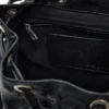 Kleiner Rucksack mit Perforation Kleiner Rucksack mit Perforation