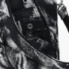 Kleiner Rucksack mit Schnallen Kleiner Rucksack mit Schnallen