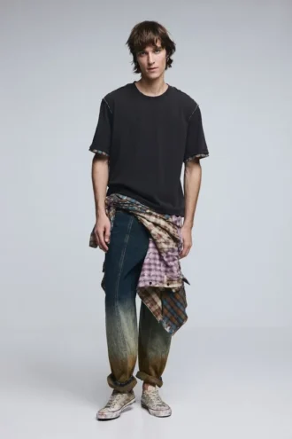Kurzarm-T-Shirt mit Nahtdetails