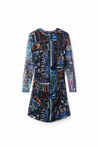 Kurzes, figurbetontes Tüll-Shorts-Kleid Kurzes, figurbetontes Tüll-Shorts-Kleid