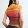 Kurzärmelige Bluse mit hohem Kragen