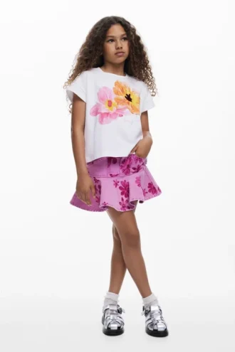 Kurzärmeliges T-Shirt mit gestickten Blumen