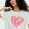 Kurzärmeliges T-Shirt mit Herzmotiv