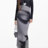 Langes Kleid mit Porträt Langes Kleid mit Porträt