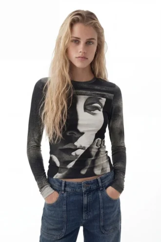 Langärmliges T-Shirt mit Skulptur-Print