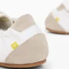 Leder-Sneaker mit Schnalle Leder-Sneaker mit Schnalle