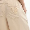 Leichte Jeans mit Used-Look Leichte Jeans mit Used-Look