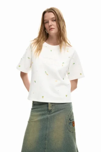 Logo-T-Shirt mit Applikationen