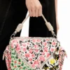 M Canvas-Tasche mit Blumenmuster M Canvas-Tasche mit Blumenmuster