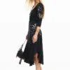 Midi-Kleid mit Blumenmuster Midi-Kleid mit Blumenmuster