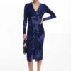 Midi-Kleid mit Blumenmuster Midi-Kleid mit Blumenmuster